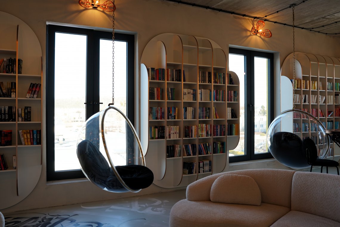 Przestrzeń, która inspiruje – nowa biblioteka „Samochodówki”